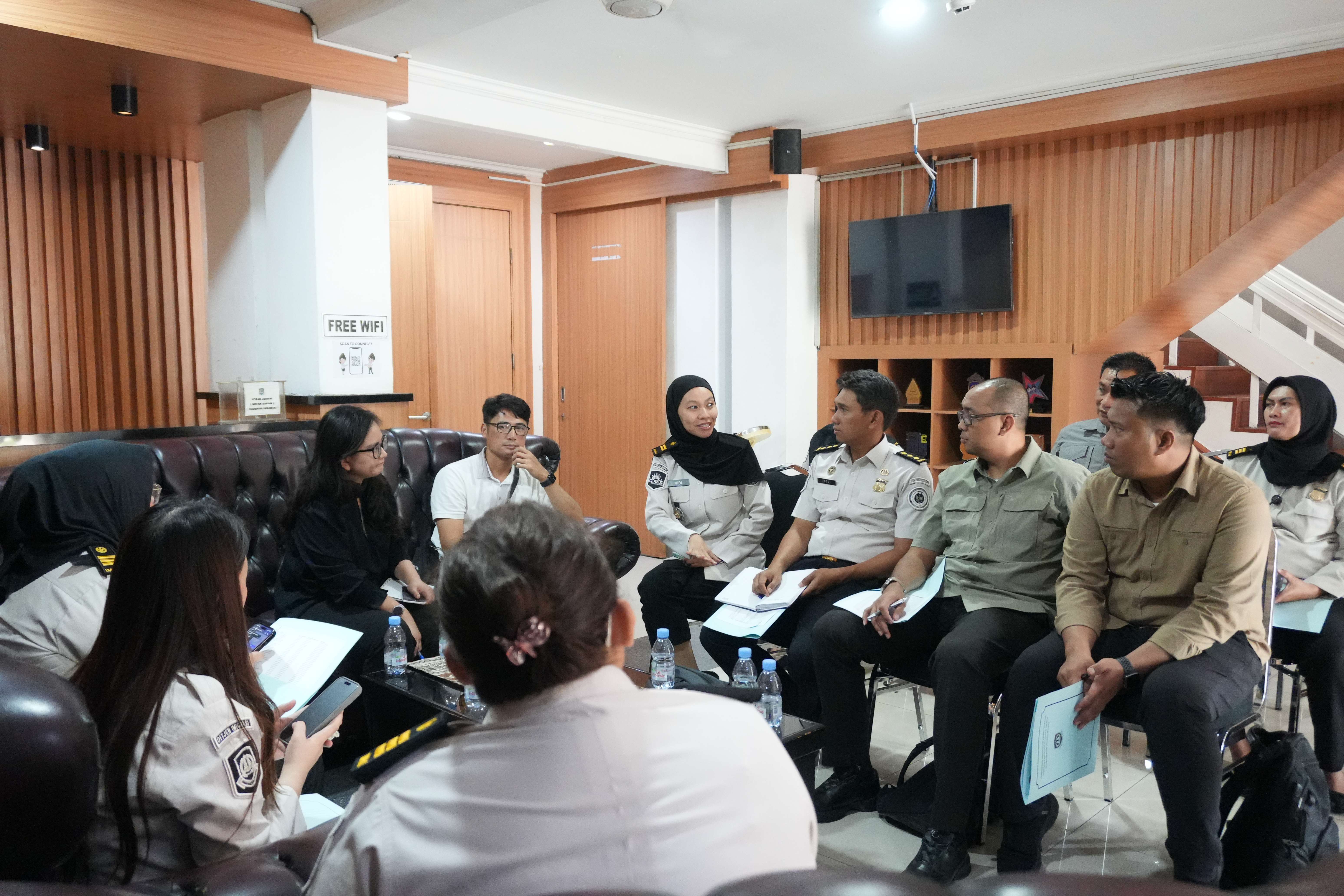 Kunjungan Kekonsuleran Kedutaan Besar Vietnam di Rumah Detensi Imigrasi Jakarta